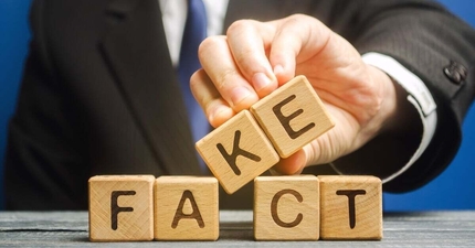 Thumbnail: How to spot fake reviews to know if your removalist is trustworthy
