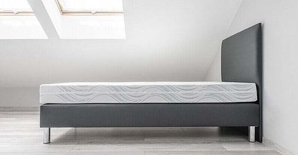 Thumbnail: How to pack a mattress for moving